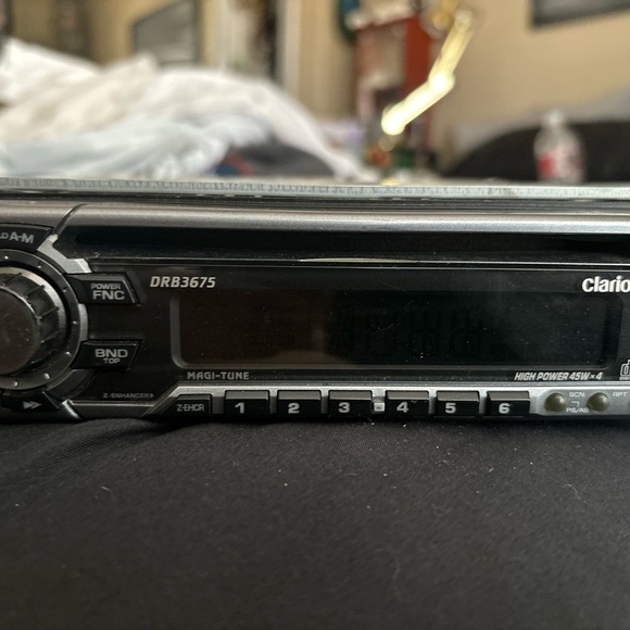 Clarion DRB3675 CD Player In Dash Receiver - Picture 1 of 9
